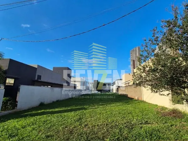 Terreno com 360m², à venda, no bairro Residencial Villaggio III em Bauru