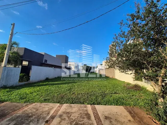 Terreno com 360m², à venda, no bairro Residencial Villaggio III em Bauru