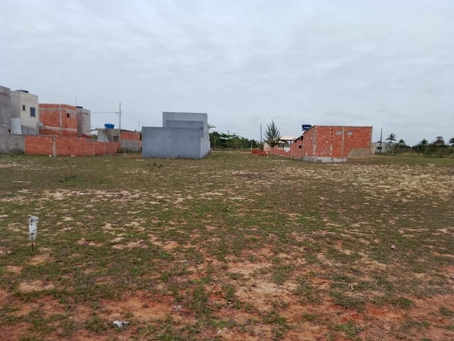 Terreno com 180m², à venda, no bairro santa clara em São Francisco de Itabapoana