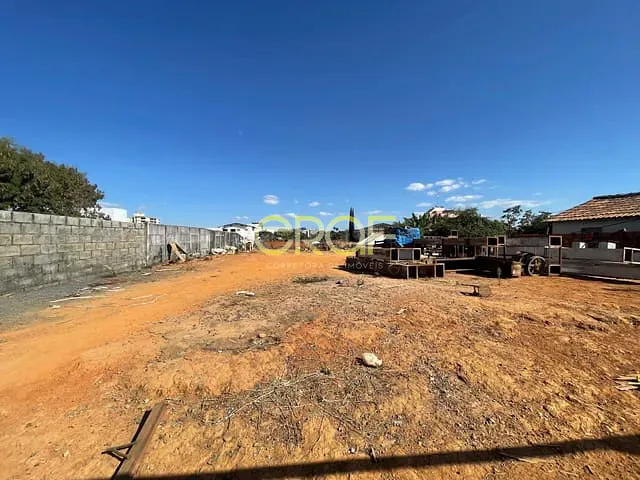 Terreno com 986m², à venda, no bairro Formosinha em Formosa