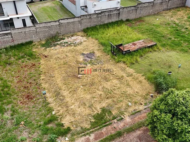 Terreno com 253m², à venda, no bairro Gleba Simon Frazer em Londrina