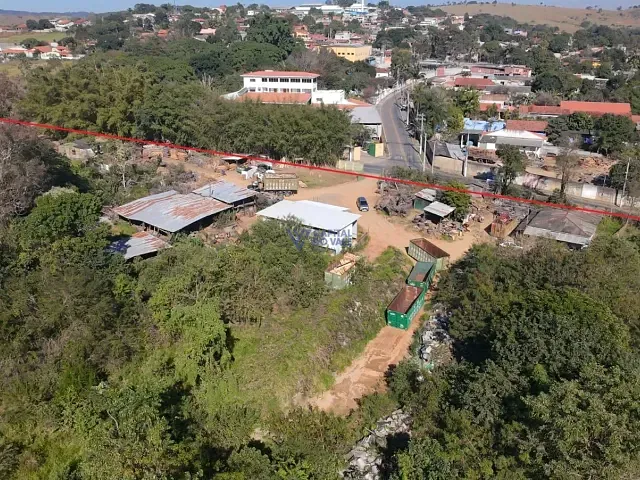 Terreno com 44000m², à venda, no bairro Jardim Santa Hermínia em São José dos Campos