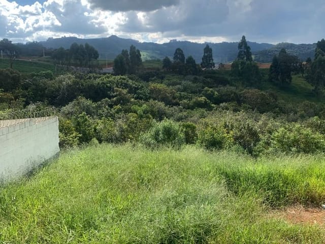 Terreno com 200m², à venda, no bairro Loteamento Sierra em Extrema