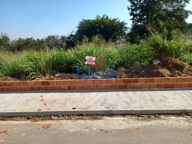 Terreno com 213m², à venda, no bairro Bairro da Estação em Porto Feliz