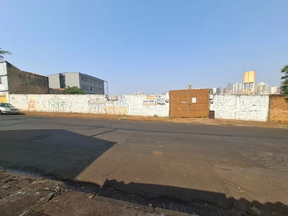 Terreno comercial para venda em Jardim Mosteiro, 2,086m²