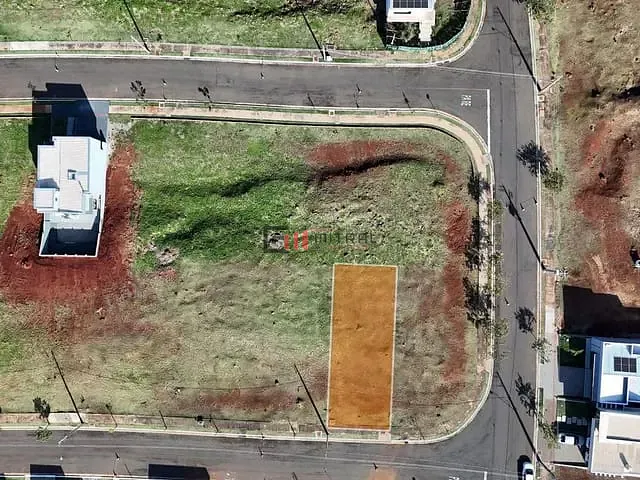 Terreno com 254m², à venda, no bairro Gleba Simon Frazer em Londrina
