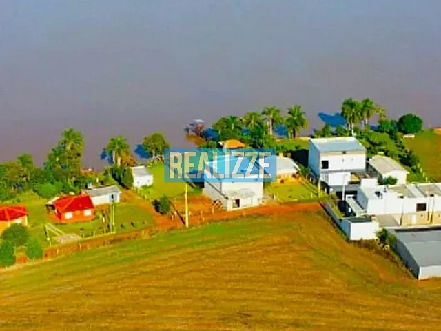Terreno com 300m², à venda, no bairro Balneário de Ernestina em Nicolau Vergueiro