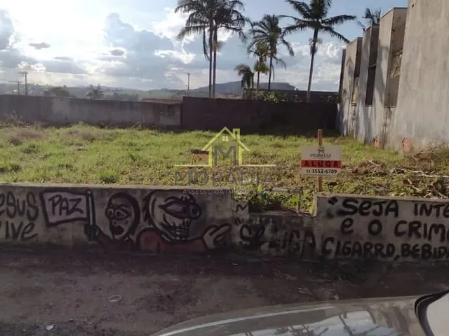 Terreno com 900m², à venda, no bairro Jardim Guaxupé em Guaxupé