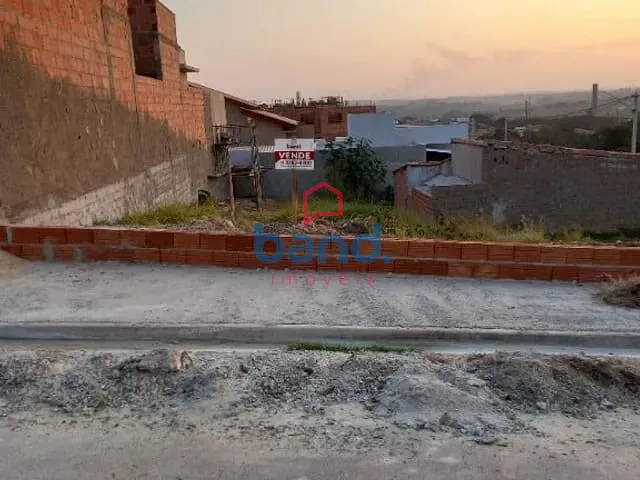 Terreno com 211m², à venda, no bairro Bairro da Estação em Porto Feliz