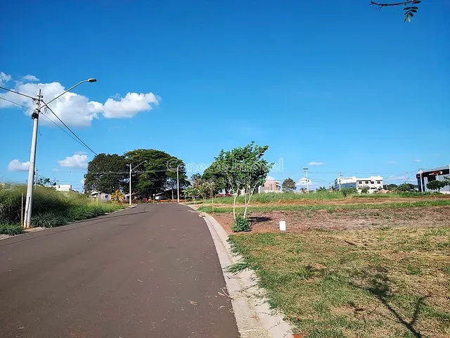 Terreno com 360m², à venda, no bairro Residencial Florabella em Holambra