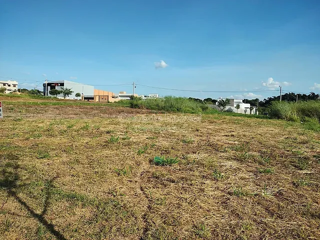 Terreno com 360m², à venda, no bairro Residencial Florabella em Holambra