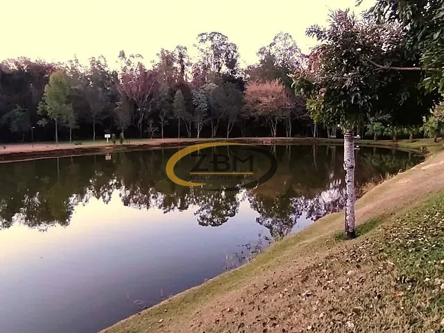 Terreno com 1318m², à venda, no bairro Estância Cabral em Cambé