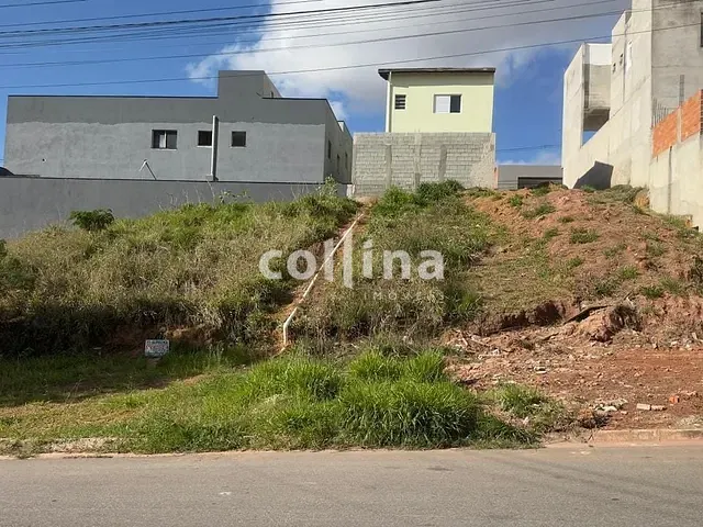 Terreno com 140m², à venda, no bairro Alto de Santa Lúcia em Carapicuíba