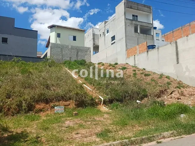 Terreno com 140m², à venda, no bairro Alto de Santa Lúcia em Carapicuíba