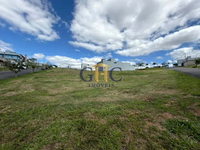 Terreno com 250m², à venda, no bairro Jardim São Lucas em Salto de Pirapora