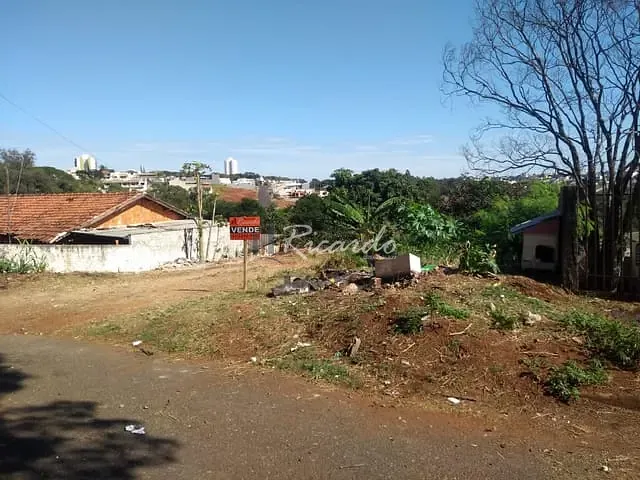 Terreno com 322m², à venda, no bairro Jardim do Carmo em Arapongas