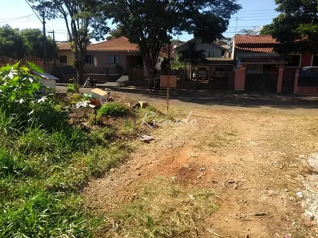 Terreno com 322m², à venda, no bairro Jardim do Carmo em Arapongas