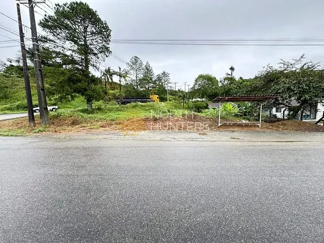 Terreno com 1264m², à venda, no bairro Rio Bonito (Pirabeiraba) em Joinville