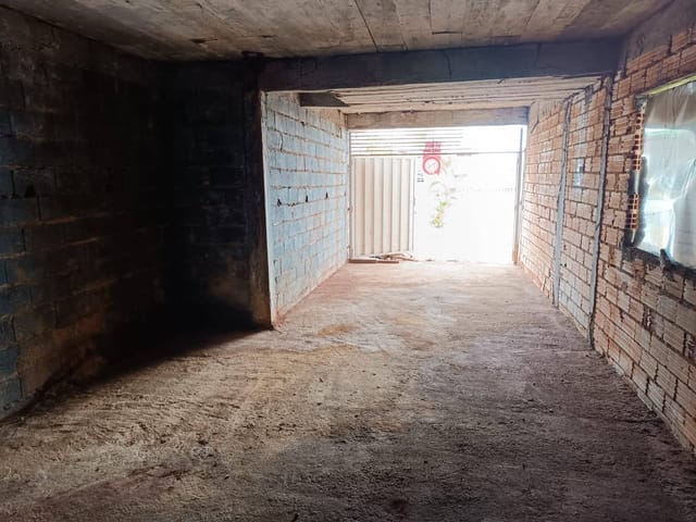 Terreno com 296m², à venda, no bairro Sion em Arcos