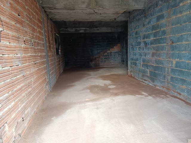 Terreno com 296m², à venda, no bairro Sion em Arcos