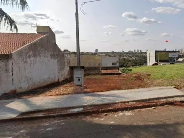 Terreno com 360m², à venda, no bairro Portal de Versalhes 1 em Londrina