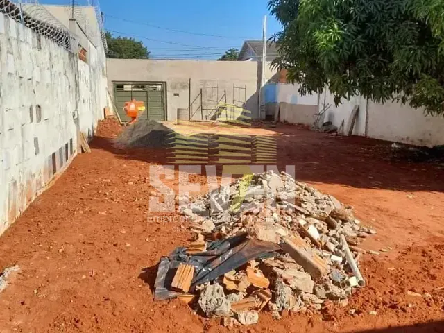 Terreno com 254m², à venda, no bairro Vila Nova Santa Luzia em Bauru