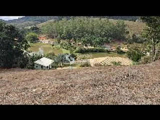 Terreno com 2800m², à venda, no bairro Balança em Simão Pereira
