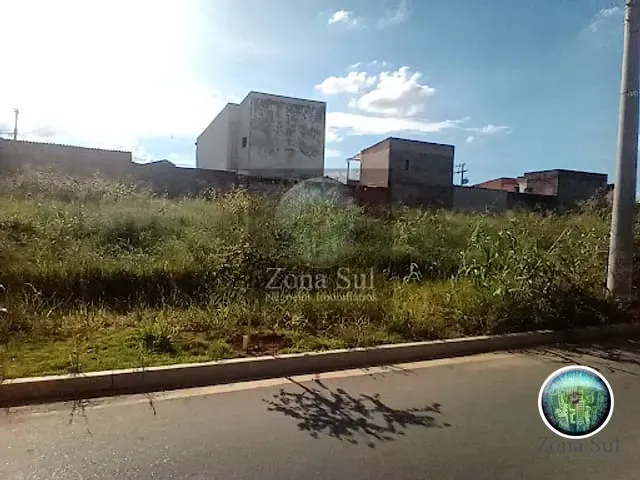 Terreno com 180m², à venda, no bairro Vila Votocel em Votorantim