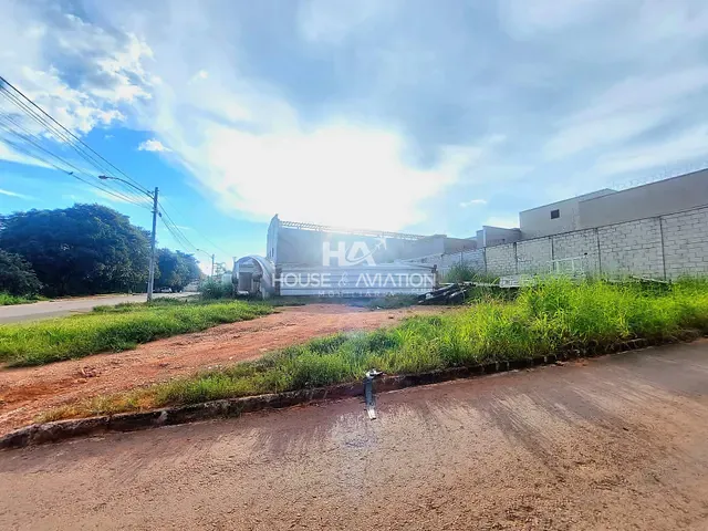 Terreno com 450m², à venda, no bairro Goiânia 2 em Goiânia