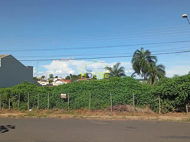 Terreno com 536m², à venda, no bairro Jardim Bom Clima em Votuporanga