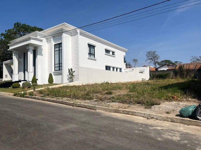 Terreno com 600m², à venda, no bairro Residencial Monteverdi em Arcos
