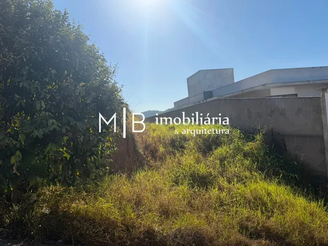 Terreno com 810m², à venda, no bairro Imigrantes em Cataguases