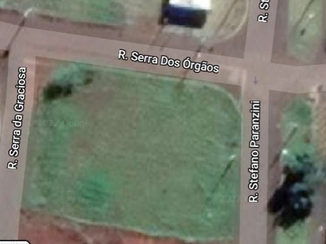 Terreno com 548m², para alugar, no bairro Conjunto Residencial Roberto Conceição em Cambé