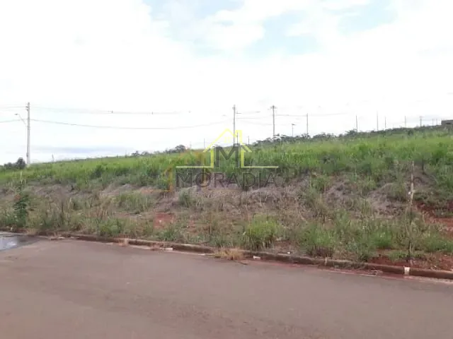 Terreno com 366m², à venda, no bairro Vale Da Mata em Guaxupé