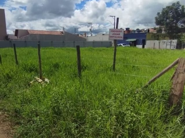Terreno com 500m², à venda, no bairro Santa Edwirges em Cambuí