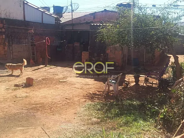 Terreno com 300m², à venda, no bairro São Benedito em Formosa