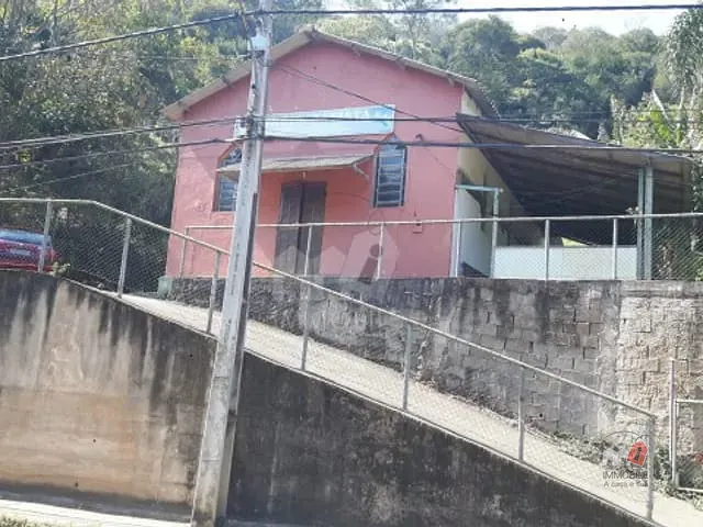 Terreno à venda, no bairro Araras em Petrópolis
