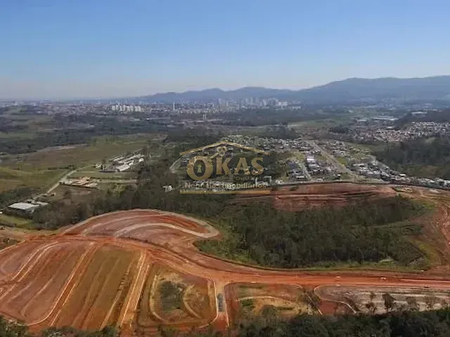 Terreno com 250m², à venda, no bairro Cézar de Souza em Mogi das Cruzes