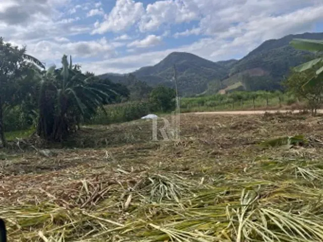 Terreno com 708m², à venda, no bairro Área Rural de Tijucas em Tijucas