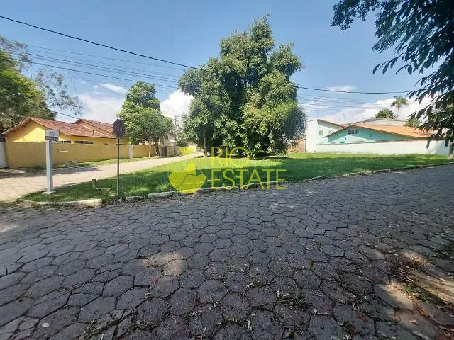Terreno com 766m², à venda, no bairro Penedo em Itatiaia