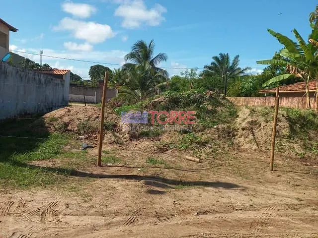 Terreno com 334m², à venda, no bairro Olivença em Ilhéus
