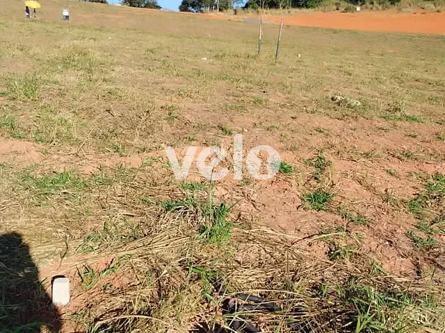 Terreno com 301m², à venda, no bairro Piracangaguá II em Taubaté