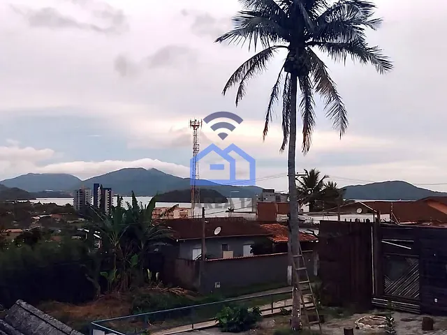 Terreno com 257m², à venda, no bairro Massaguaçu em Caraguatatuba