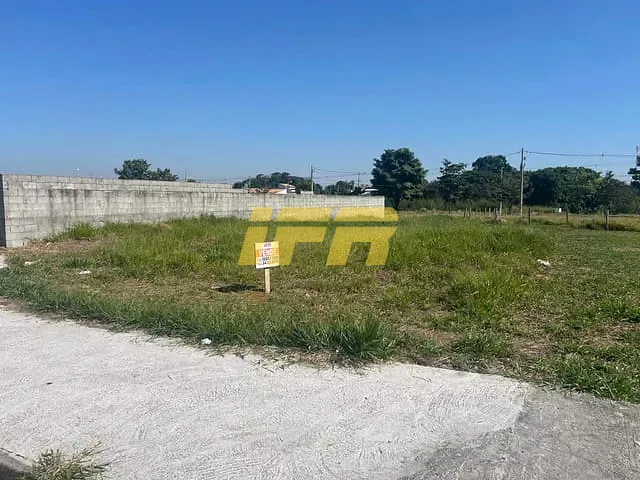 Terreno com 207m², à venda, no bairro Piracangaguá em Taubaté