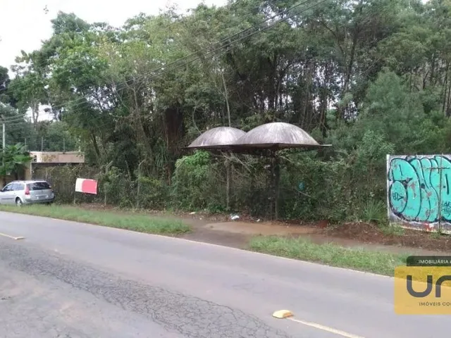 Terreno à venda, no bairro Santa Cândida em Curitiba