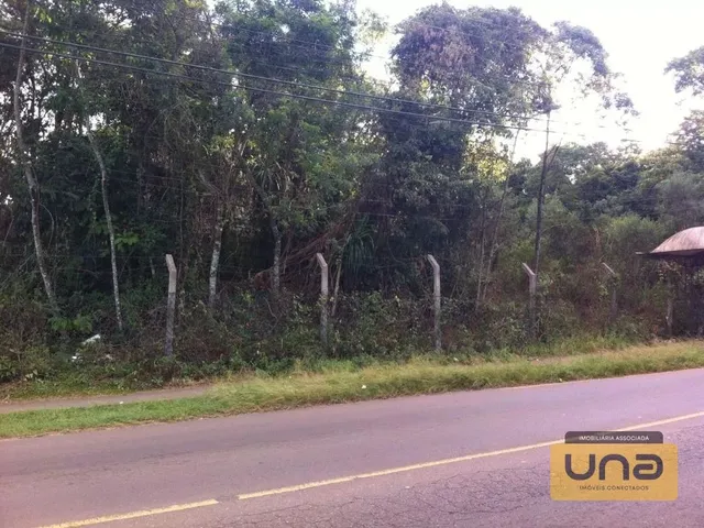 Terreno à venda, no bairro Santa Cândida em Curitiba