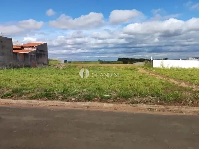 Terreno com 385m², à venda, no bairro Parque Res Dna Leda em Artur Nogueira