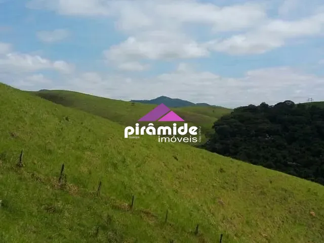 Terreno com 1000m², à venda, no bairro Freitas em São José dos Campos
