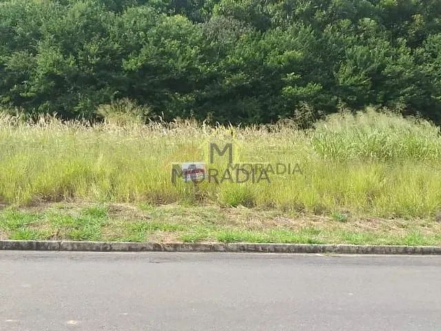 Terreno com 360m², à venda, no bairro Vale Da Mata em Guaxupé