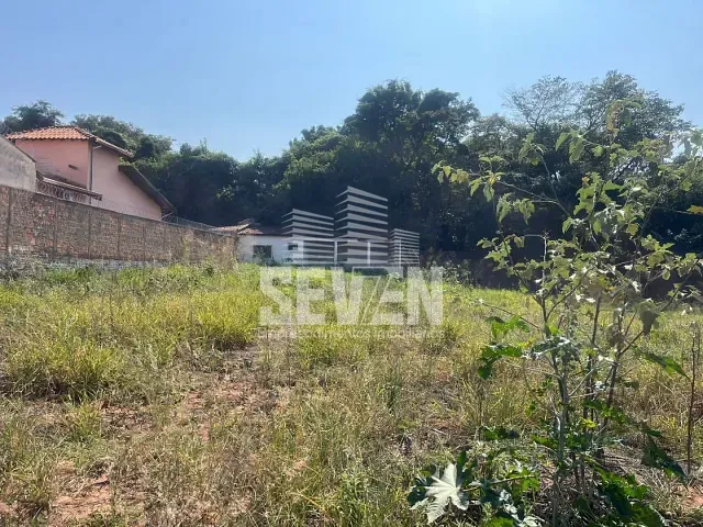 Terreno com 2m², à venda, no bairro Jardim Contorno em Bauru